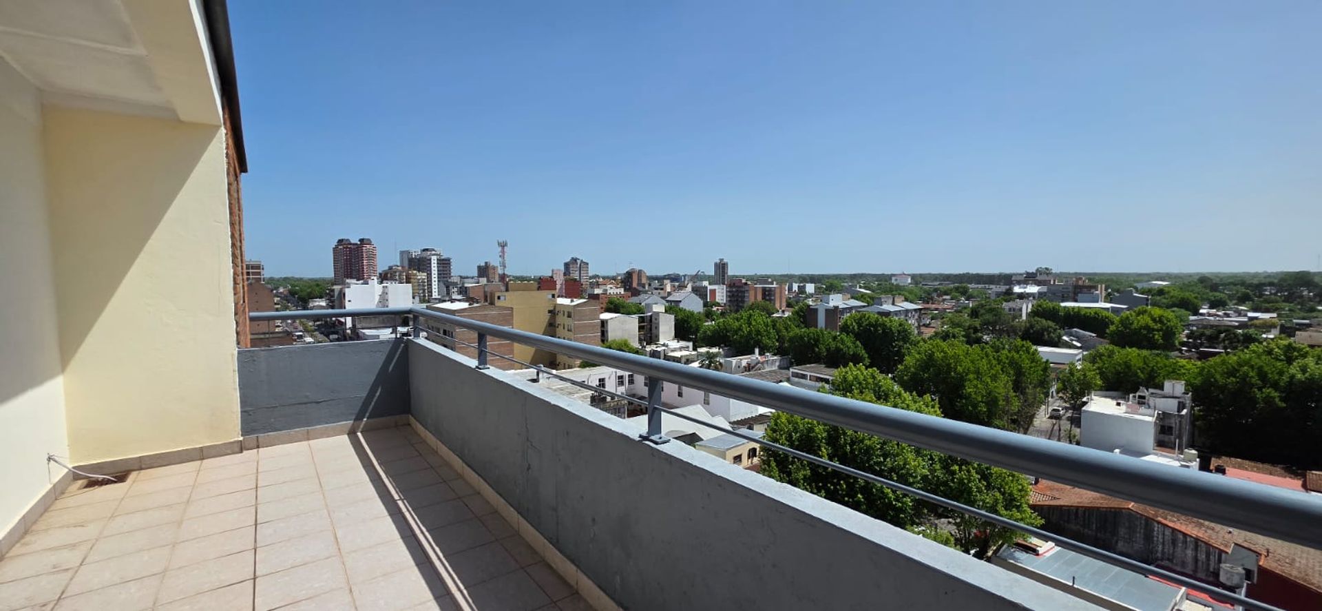 Depto En Venta De 3 Amb En Tigre Centro