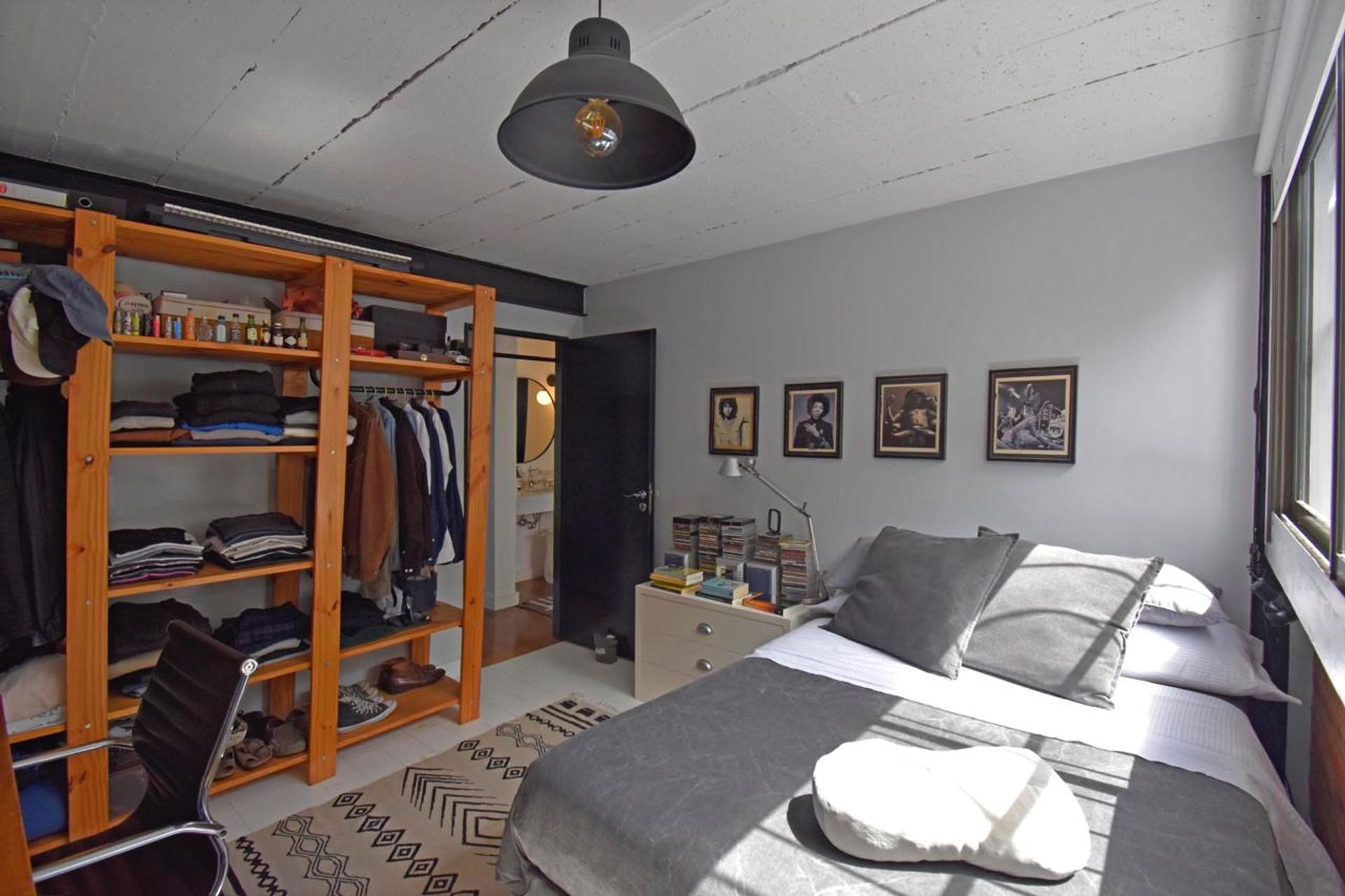 Venta casa triplex 4 ambientes cochera Martínez