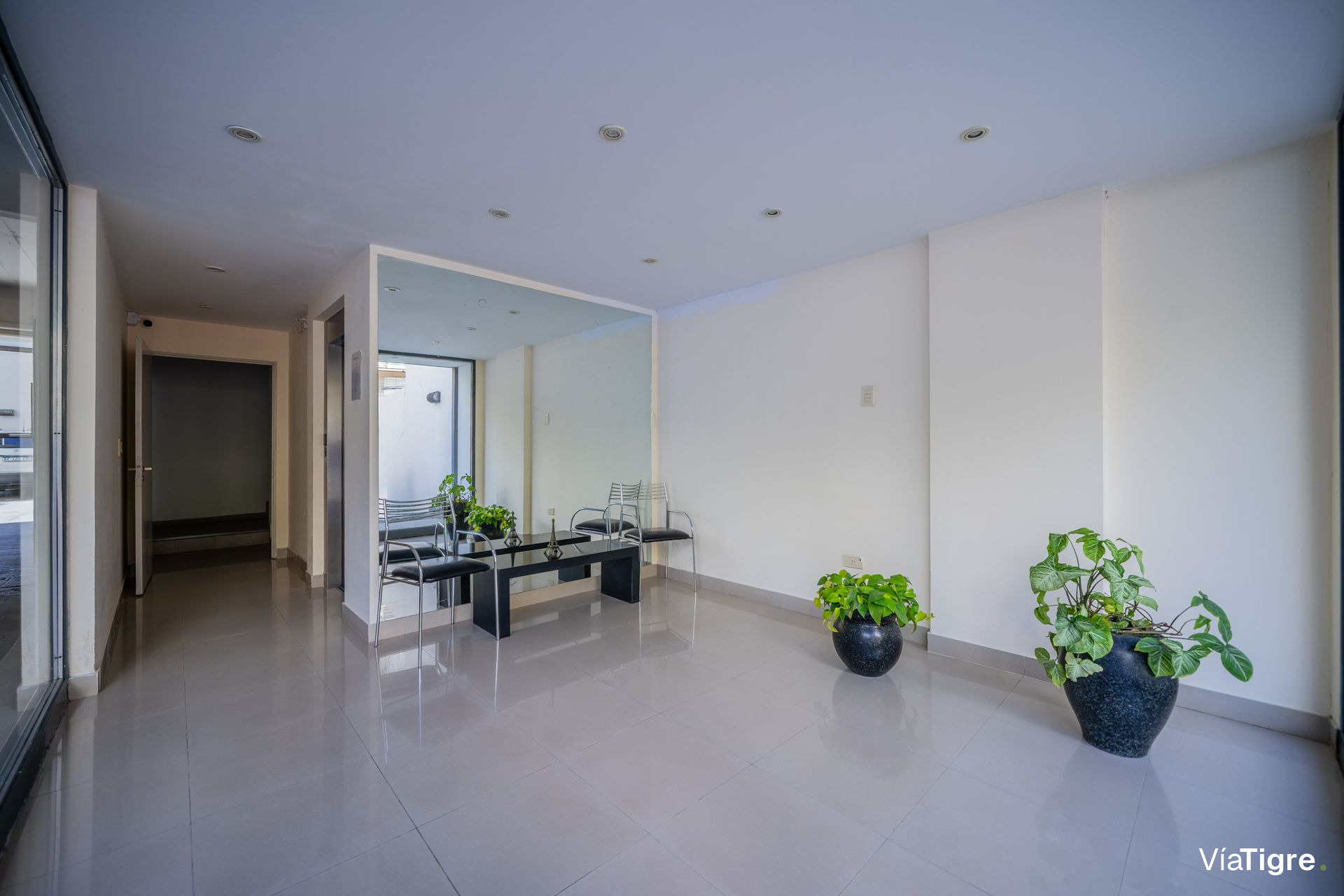 Alquiler Residencial Vte López 2 amb y cochera