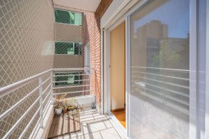 Alquiler Anual Depto 2 amb con cochera Vte López