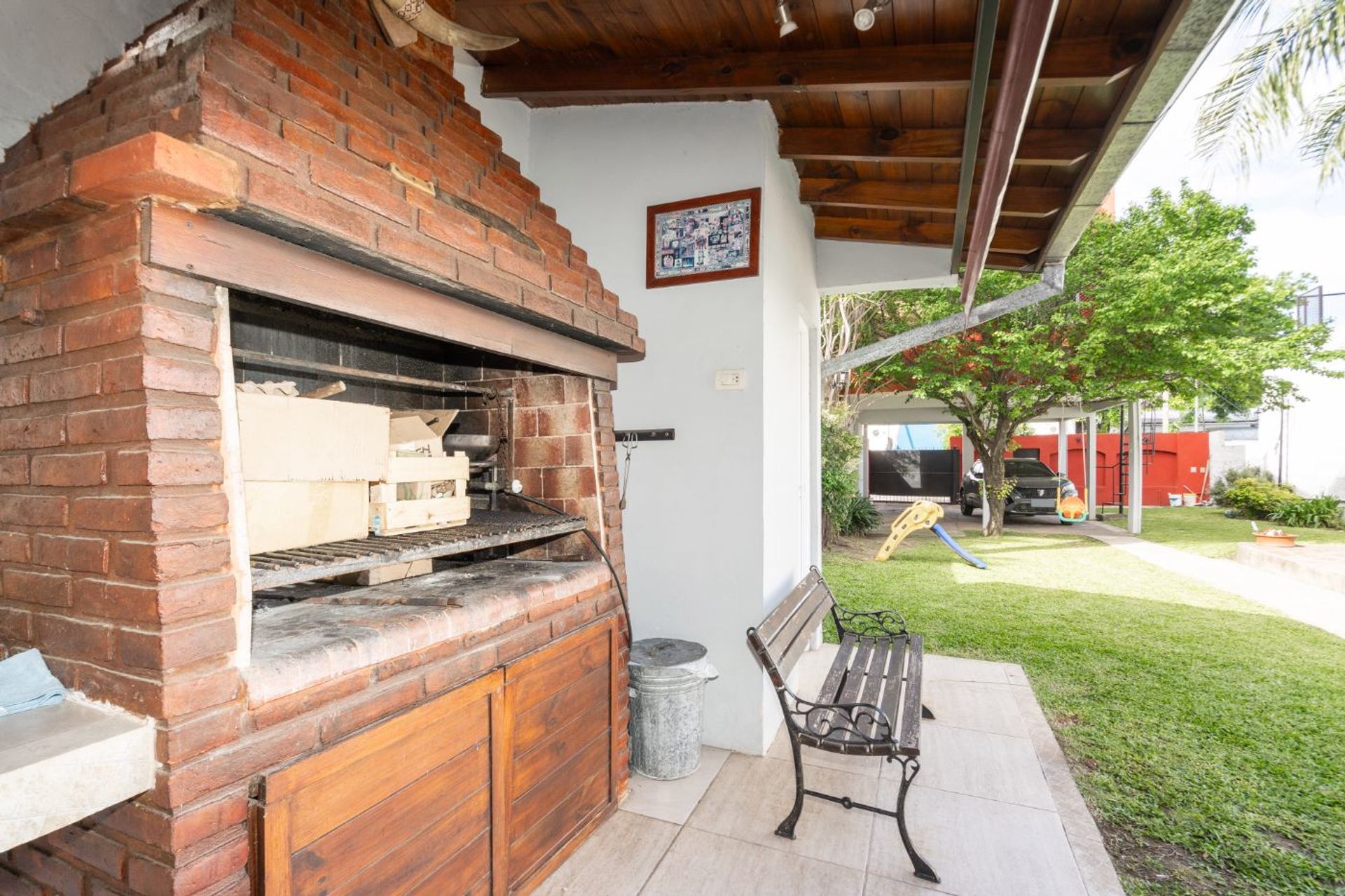Casa En Venta Con Pileta Mas Departamento Beccar
