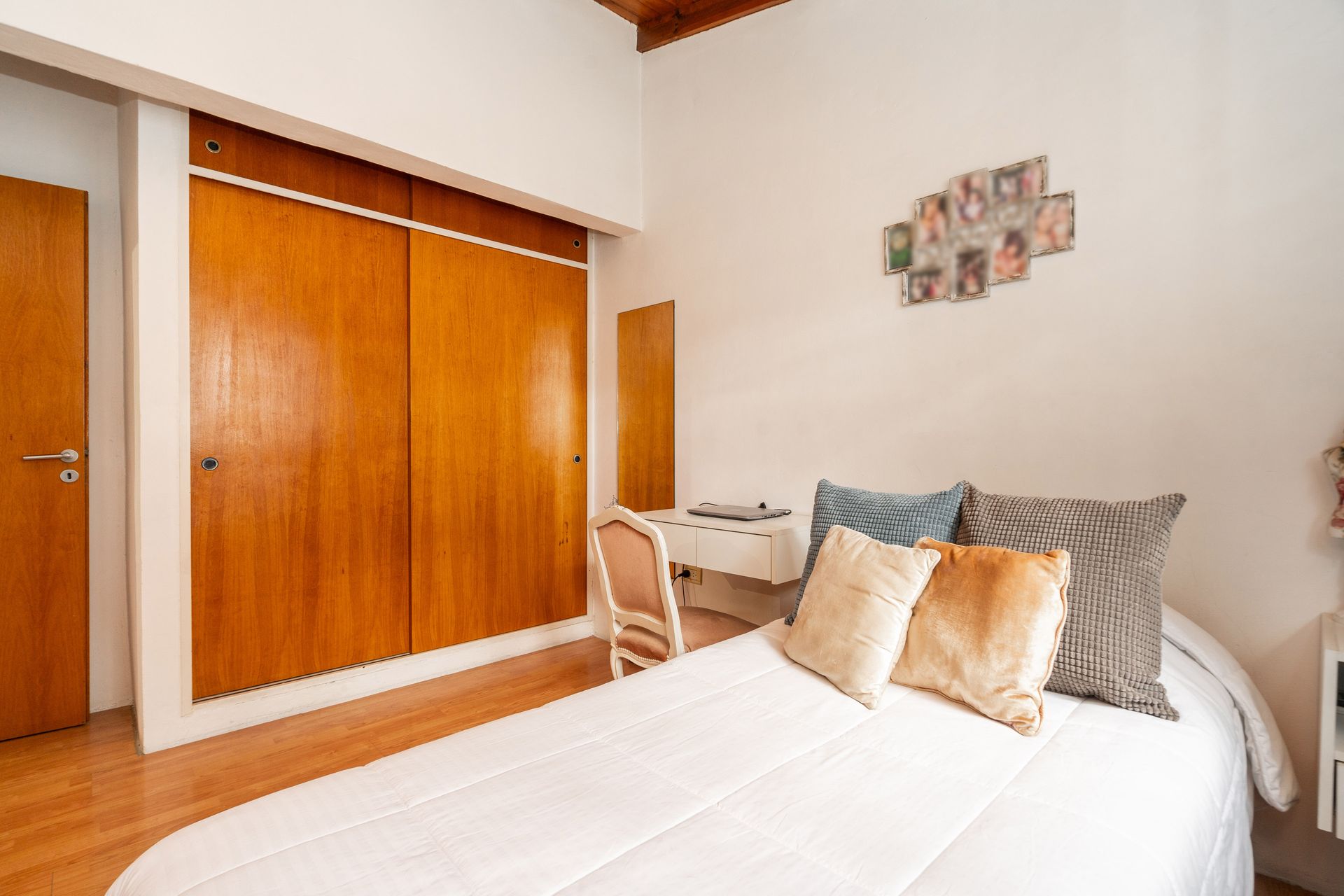Casa En Venta Con Pileta Mas Departamento Beccar