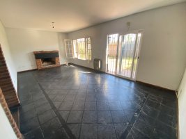 House for Sale: 5-room with Park – San Isidro