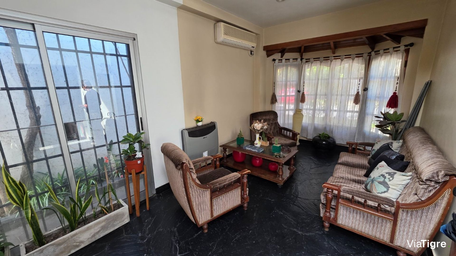 Martinez Casa Venta 5 Amb Cochera Y Jardin
