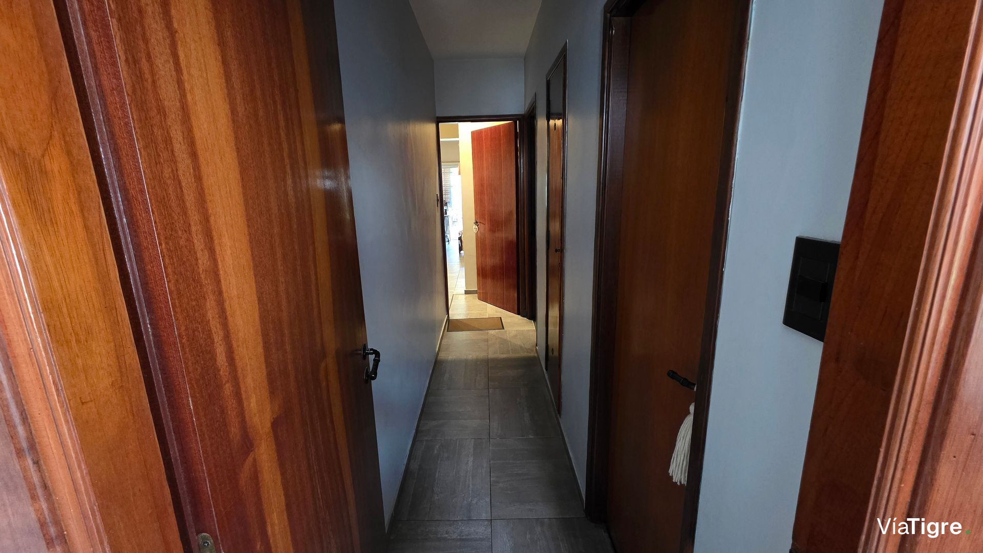 Martinez Casa Venta 5 Amb Cochera Y Jardin