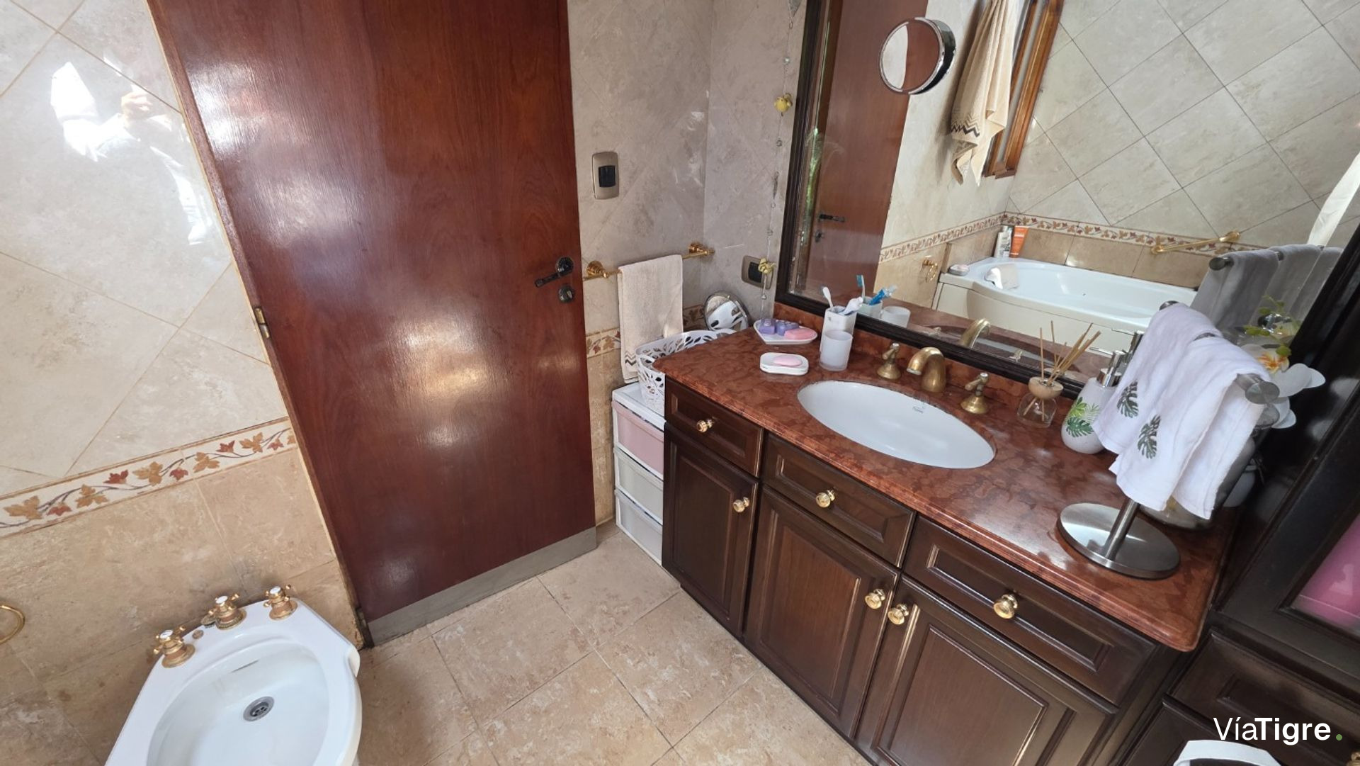 Martinez Casa Venta 5 Amb Cochera Y Jardin