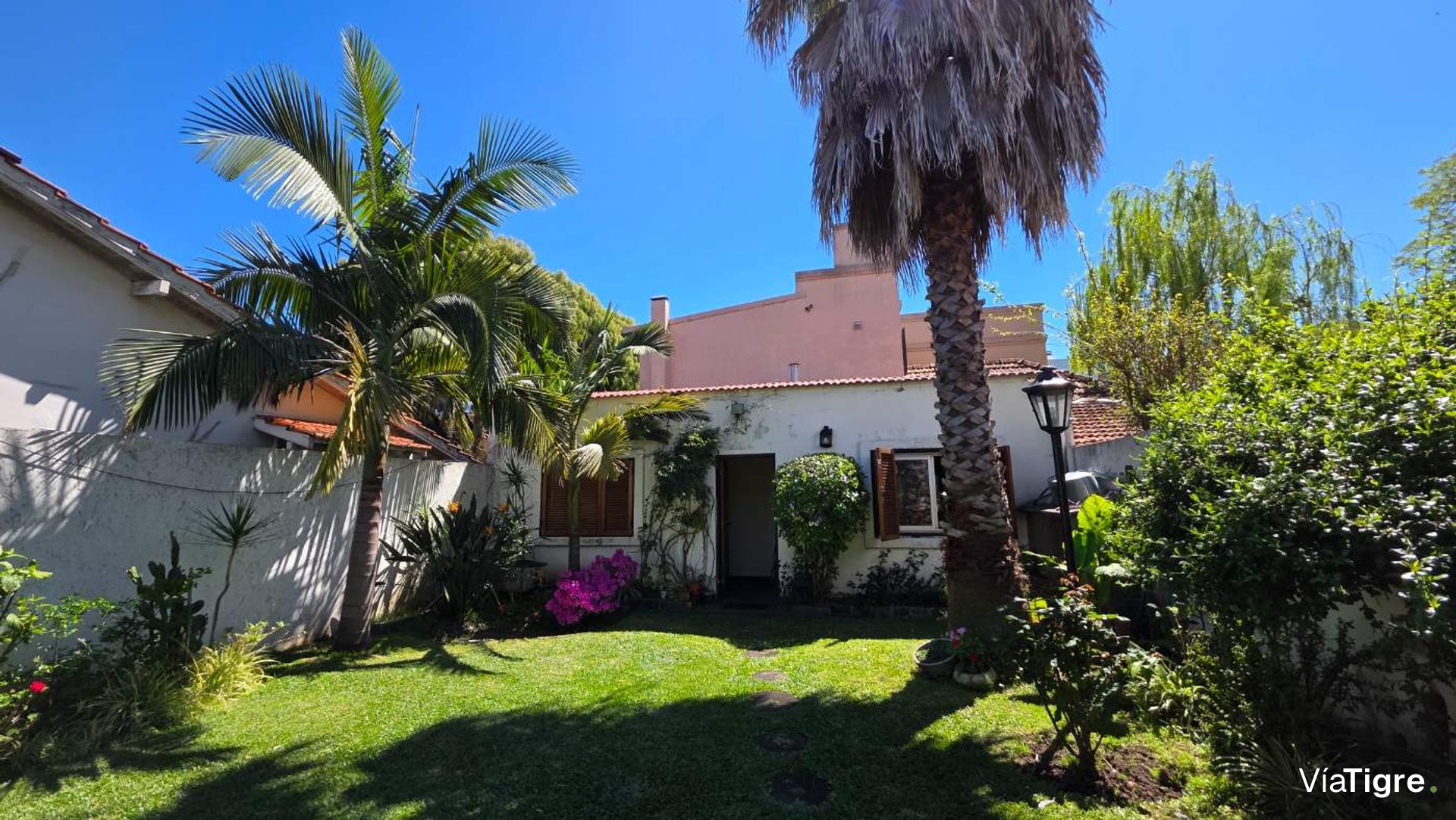 Martinez Casa Venta 5 Amb Cochera Y Jardin