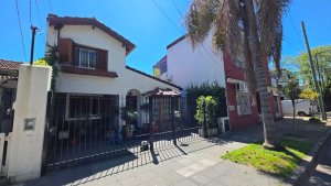 Martinez House for Sale, 5 rooms, Garage and Garden