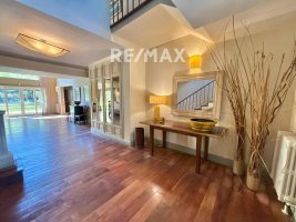 ALQUILER CASA 6 dormitorios PACHECO pileta