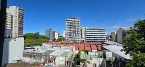 For Sale Semi-basement 3 rooms with garage – Florida All Light