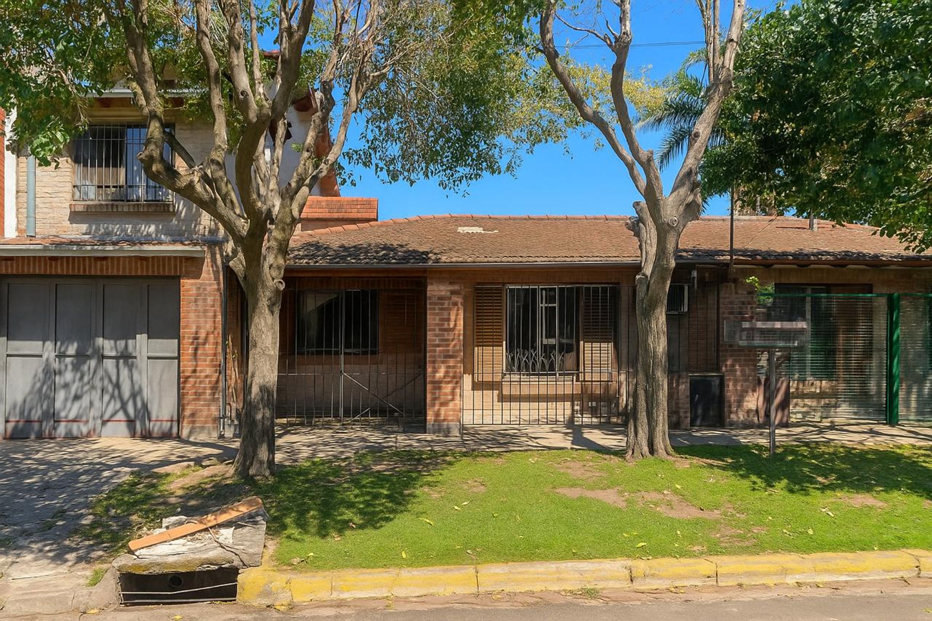 5-Room House for Sale, Don Torcuato, Colcas Neighborhood