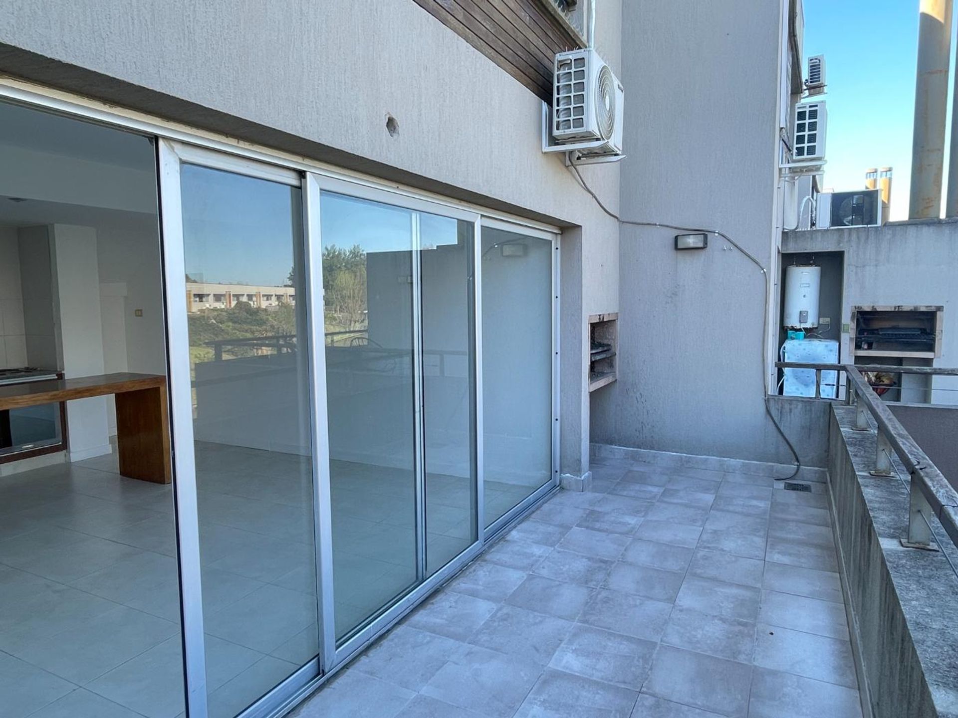 Venta Lago Escondido Nordelta Duplex 2 Amb Cochera
