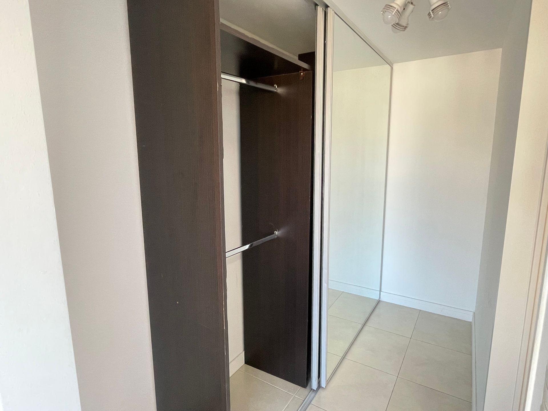 Venta Lago Escondido Nordelta Duplex 2 Amb Cochera