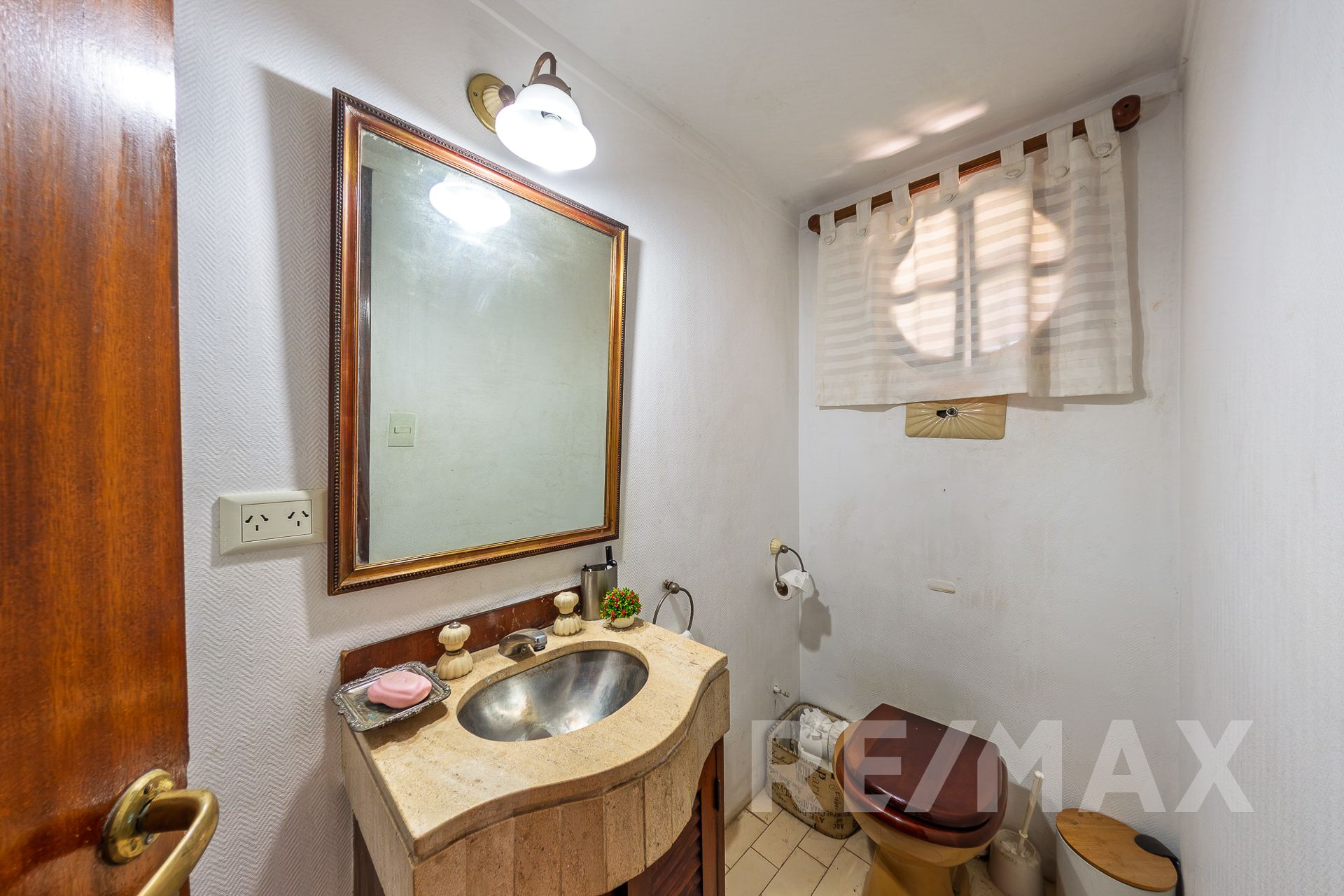 Casa 5 amb en venta San Isidro c/ jardín y pileta