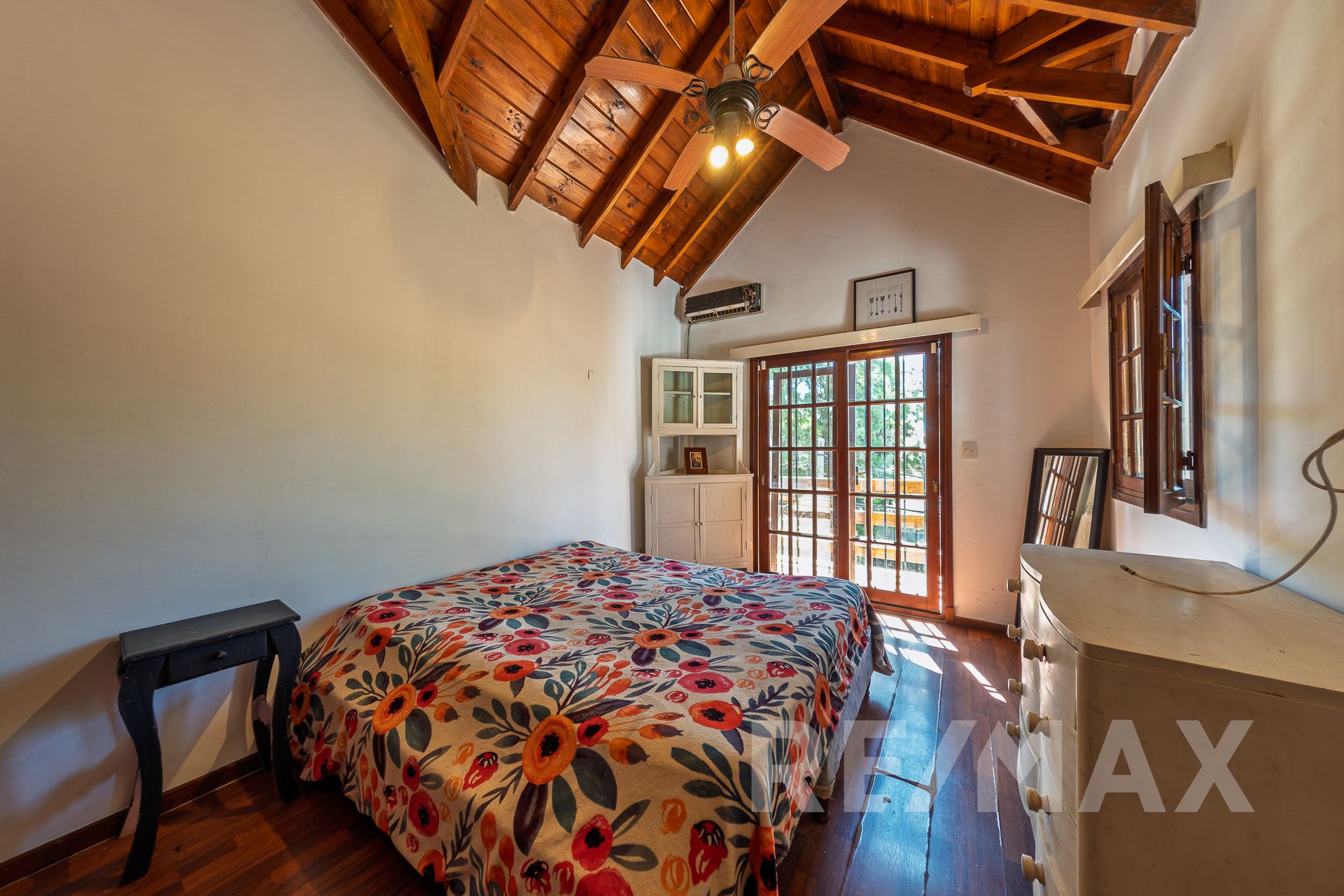 Casa 5 amb en venta San Isidro c/ jardín y pileta