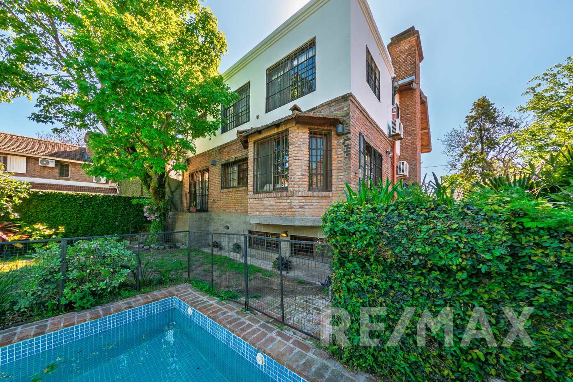 Casa 5 amb en venta San Isidro c/ jardín y pileta