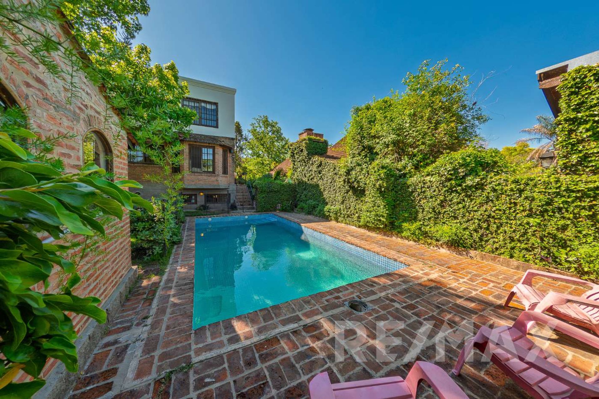 Casa 5 amb en venta San Isidro c/ jardín y pileta
