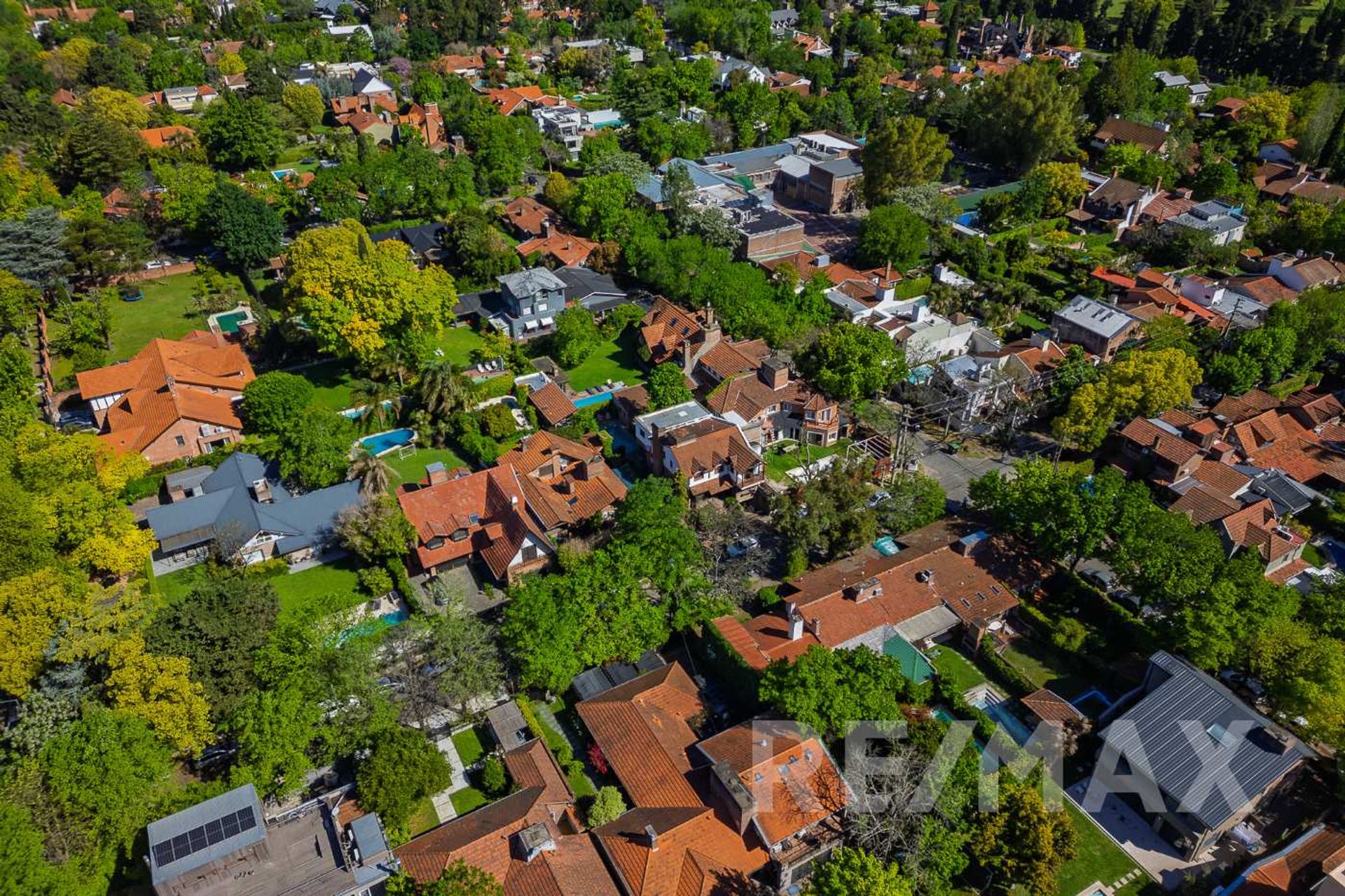 Casa 5 amb en venta San Isidro c/ jardín y pileta