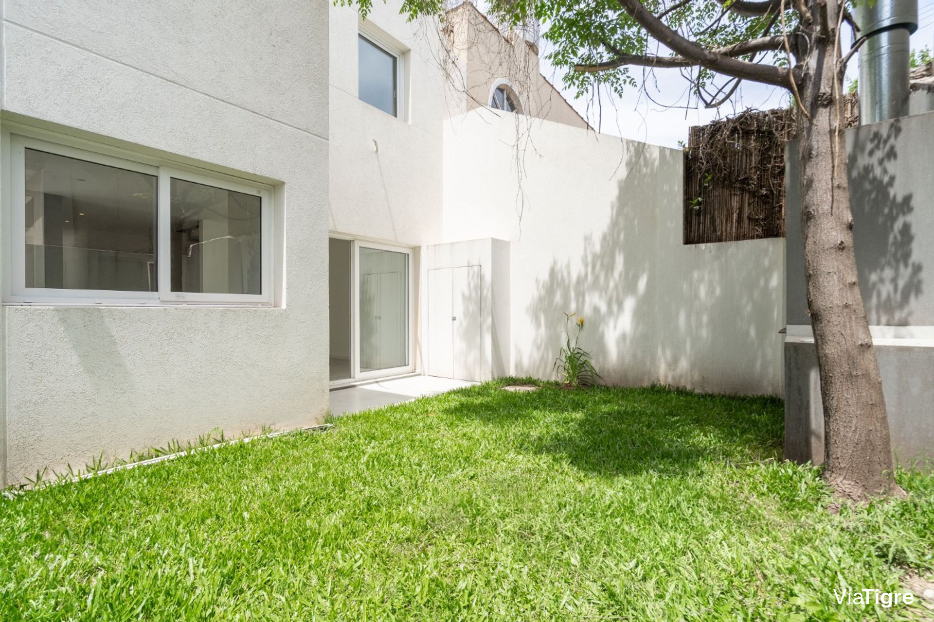 Venta Ph Tipo Casa A Estrenar Con Jardin En Olivos