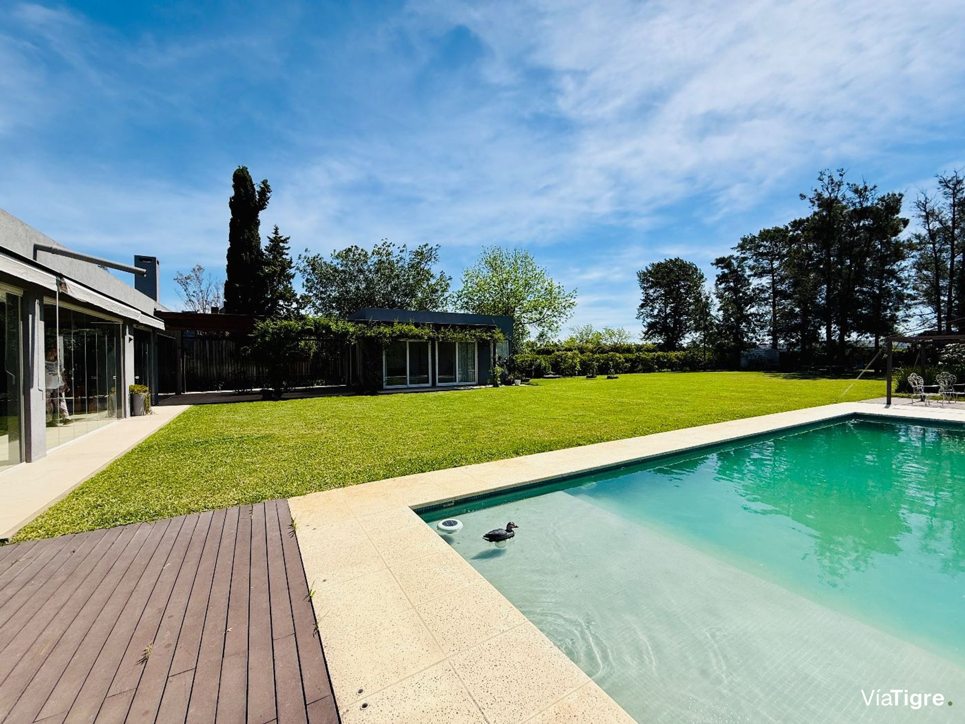 Casa El Encuentro Venta, GRAN Lote Pileta