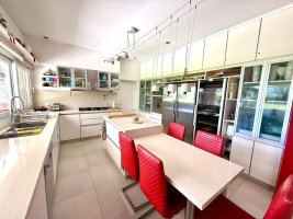 Casa El Encuentro Venta, GRAN Lote Pileta