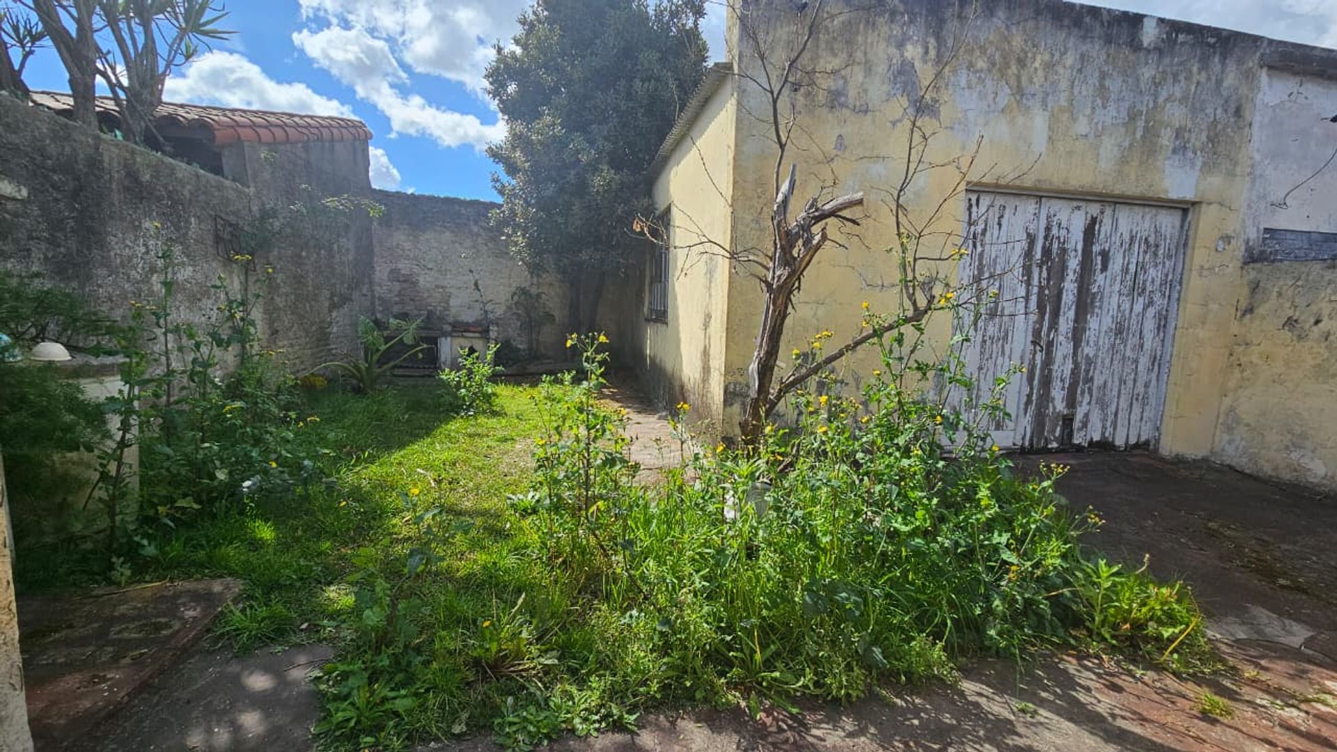 Casa en venta en Florida. A REFACCIONAR