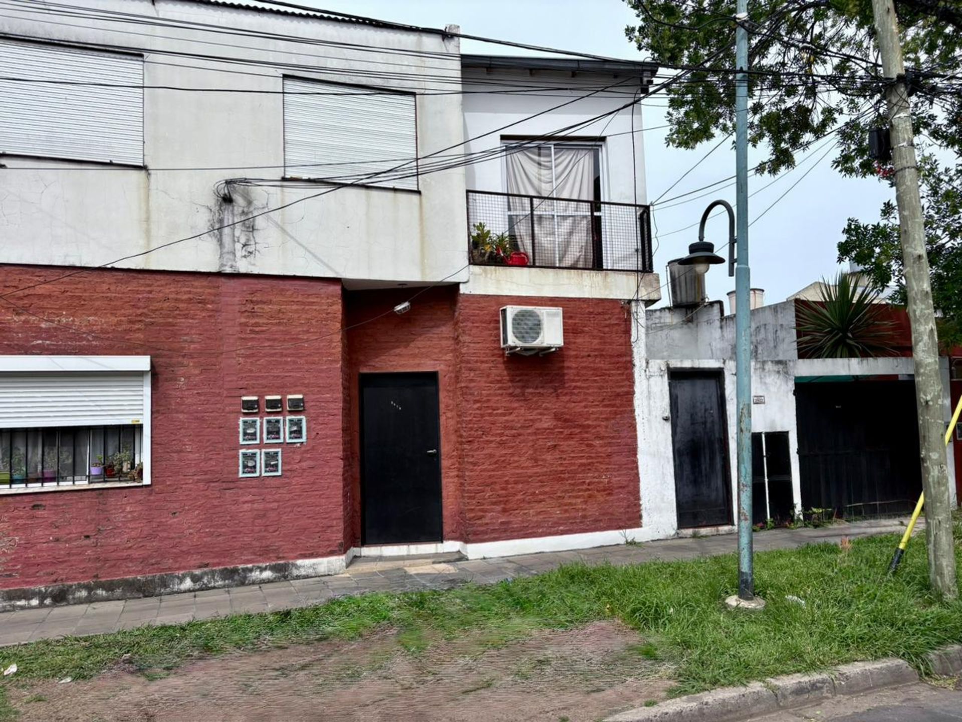 Ph Studio Apartment for Sale in Munro with Parking