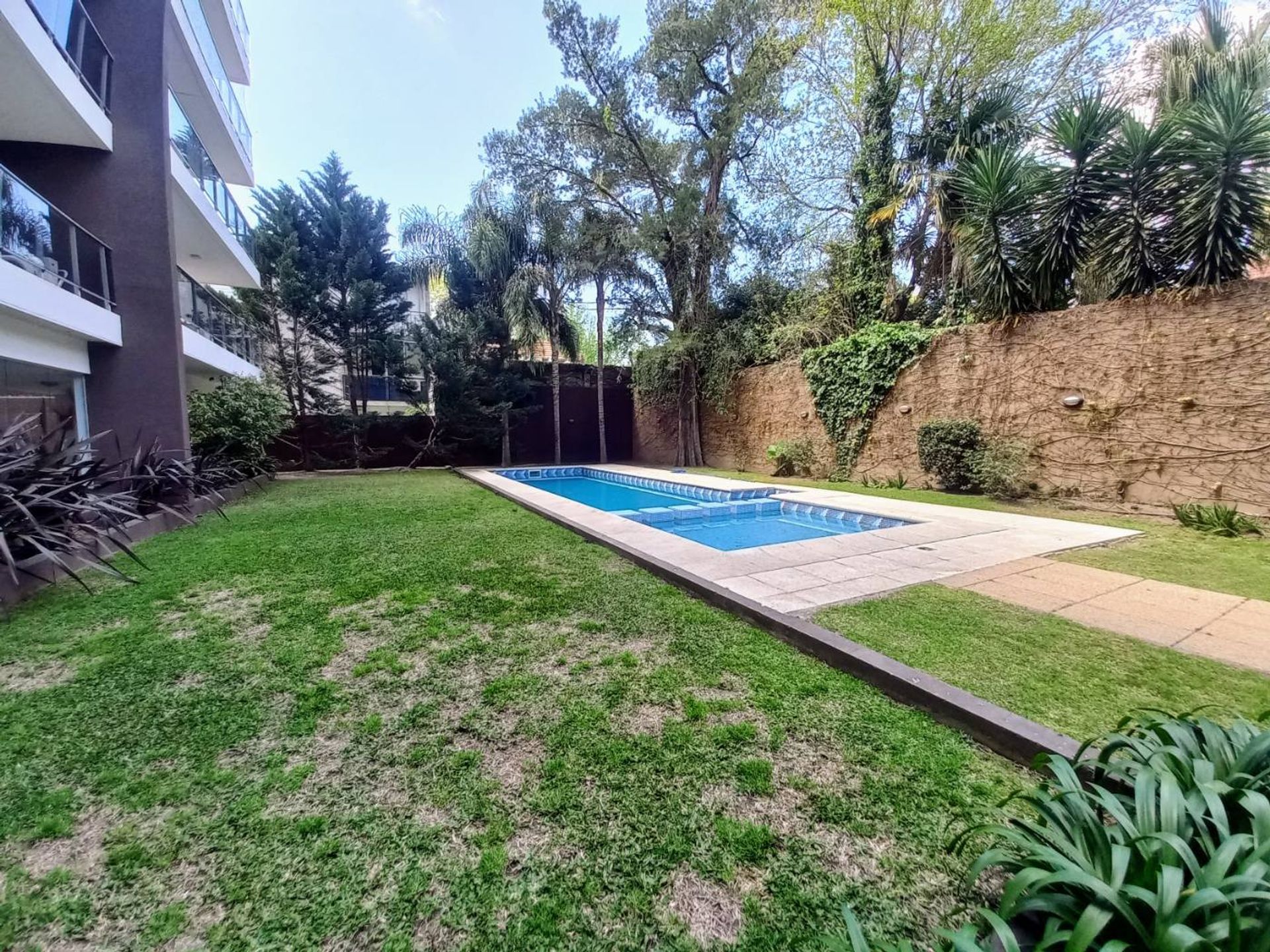 Venta Depto. 3 Ambientes Zona Residencial Florida