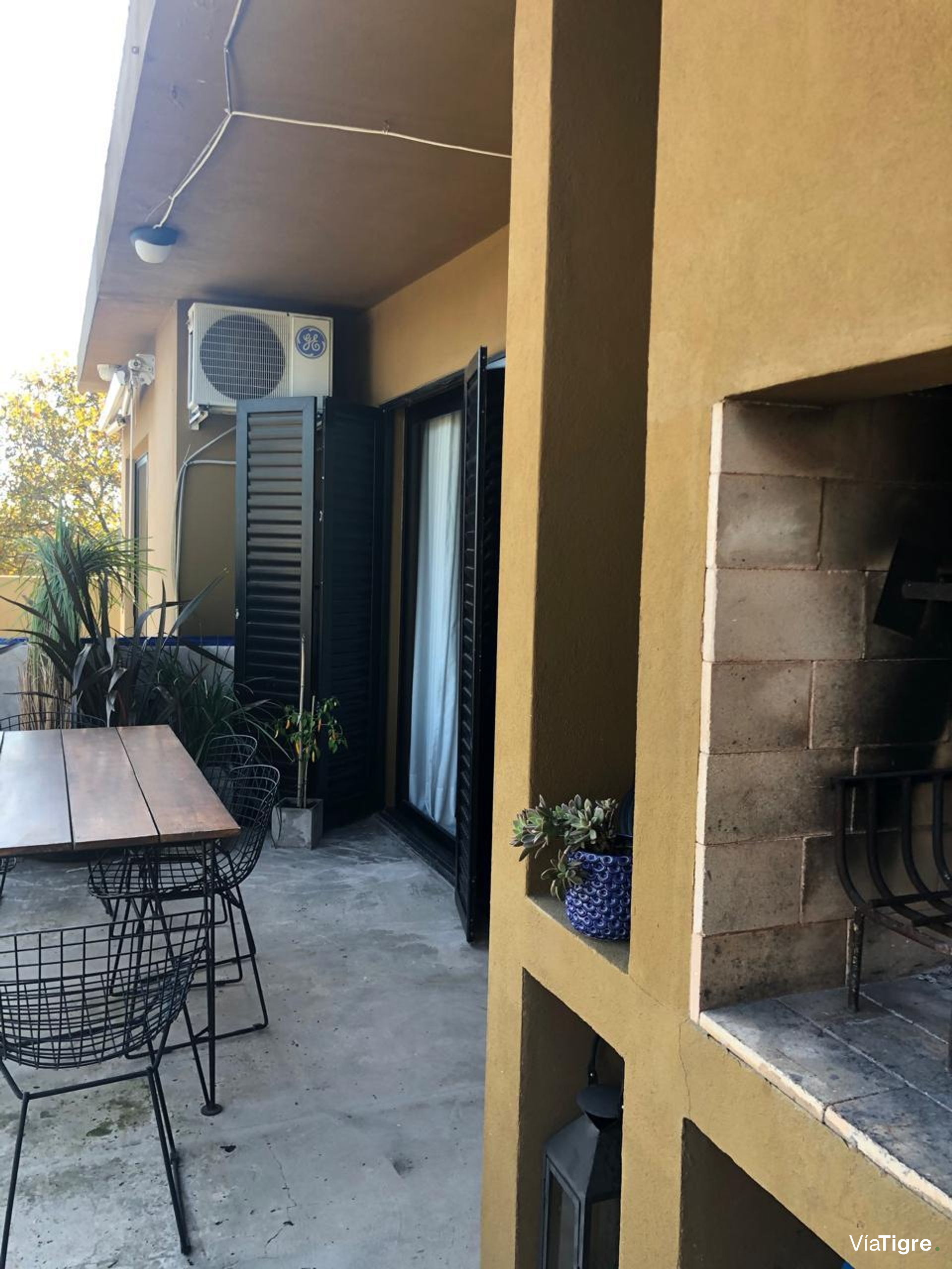 Depto Dúplex 2 amb terraza parrilla Av libertador