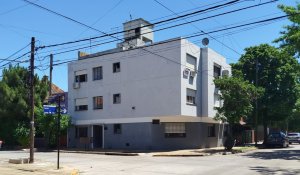 2-Room Apartment with Patio in Martínez