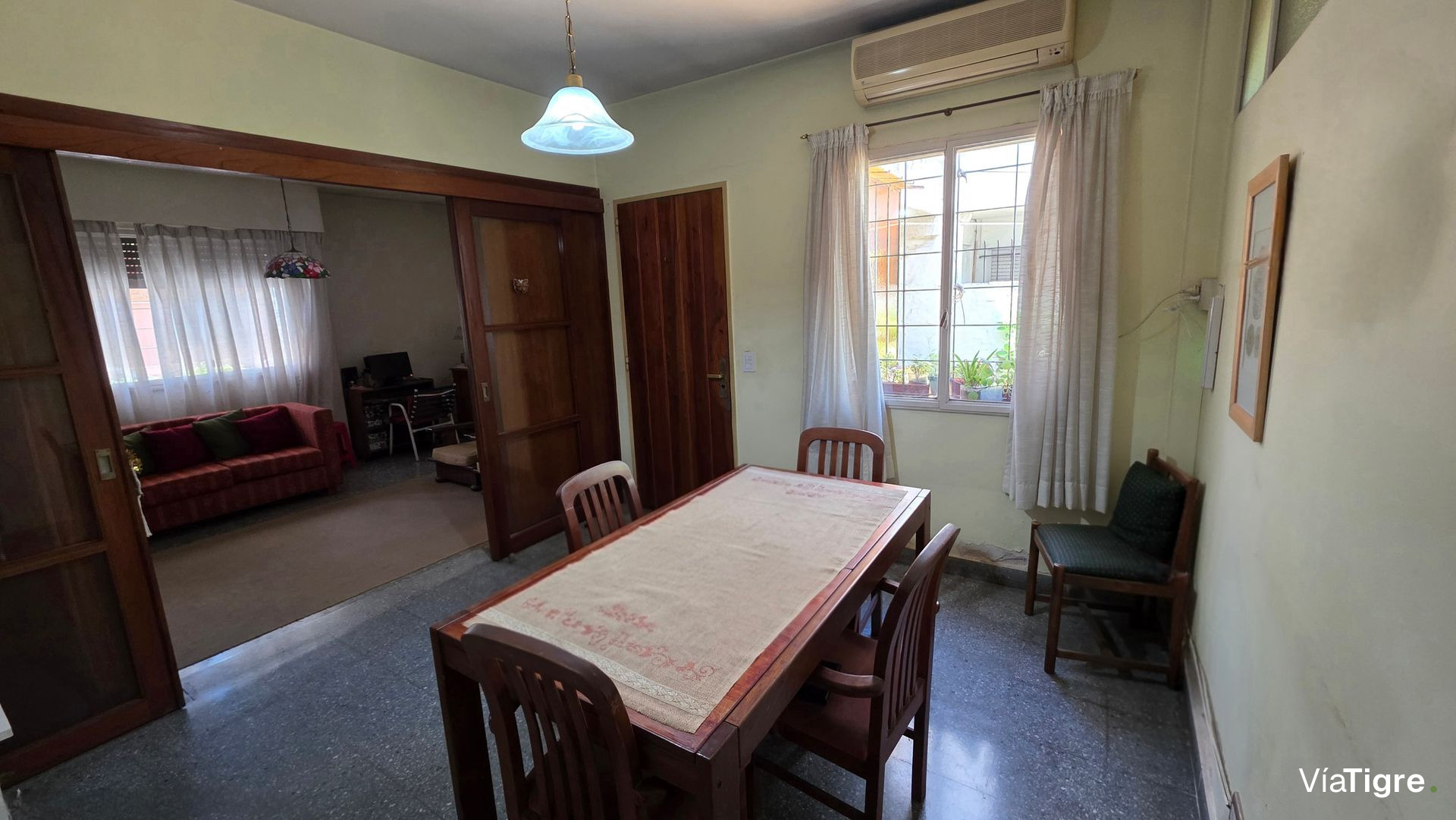 Florida Oeste Casa Venta 3 Amb Cochera Y Patio