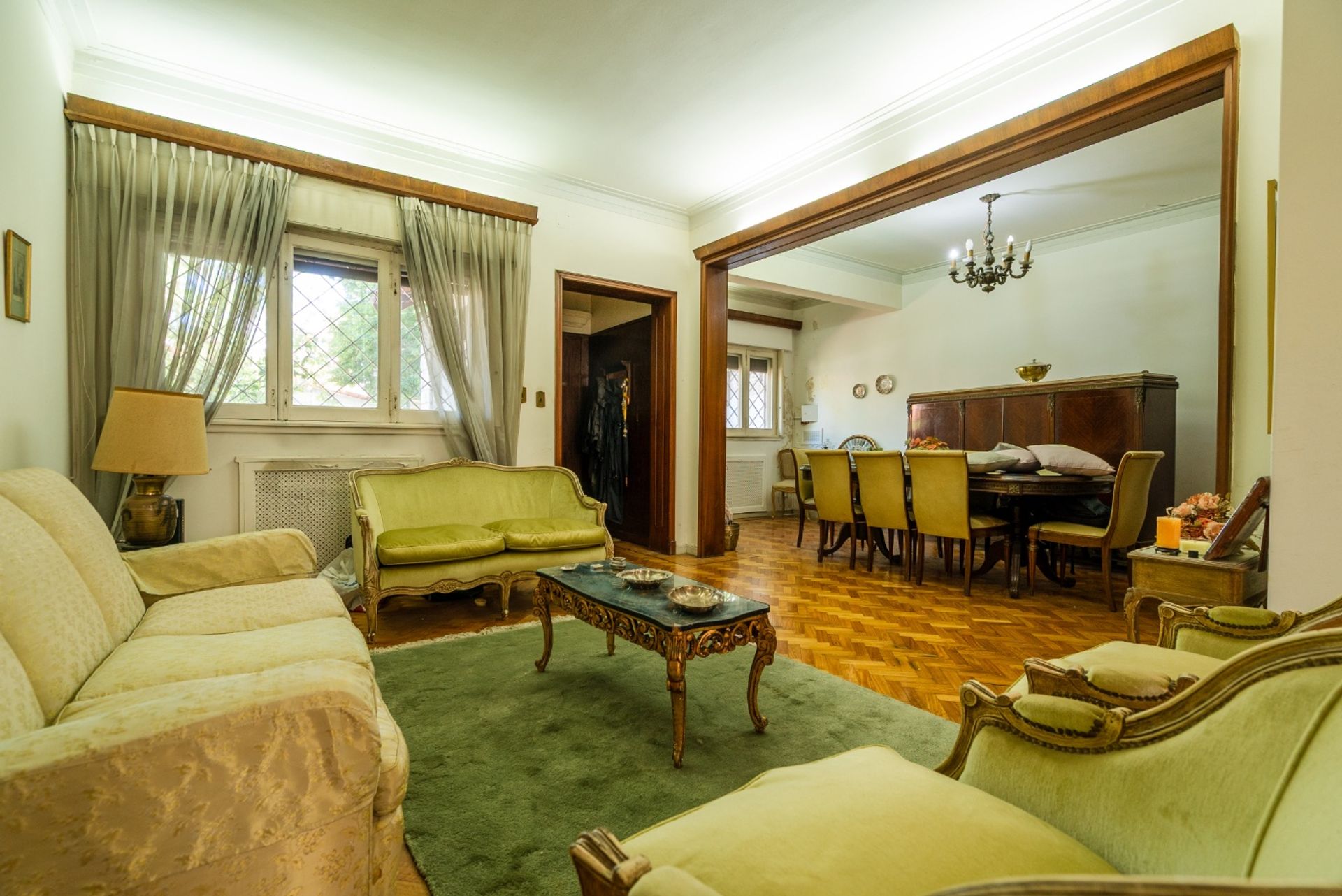 Martínez House for Sale – 2 floors, 4 bedrooms, Garden