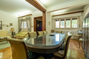 Martínez House for Sale – 2 floors, 4 bedrooms, Garden