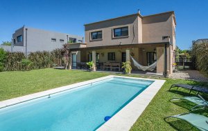 Venta San Agustin Oportunidad 5 Amb Pileta Jardin