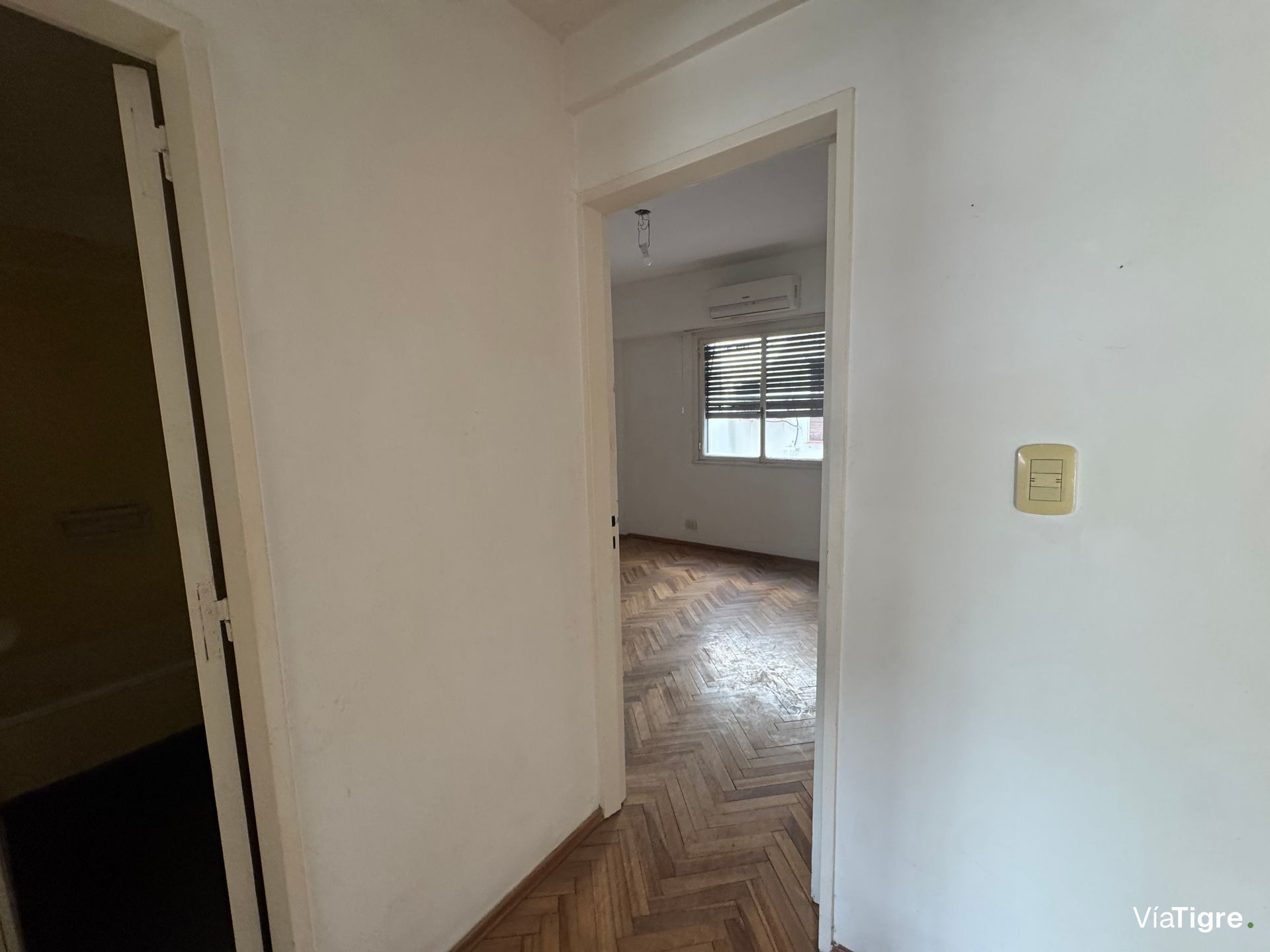 Venta 3 Ambientes Con Balcon Excelente Ubicacion