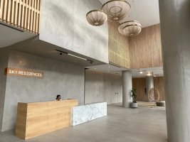 Short-Term Furnished Rental with Garage and Storage