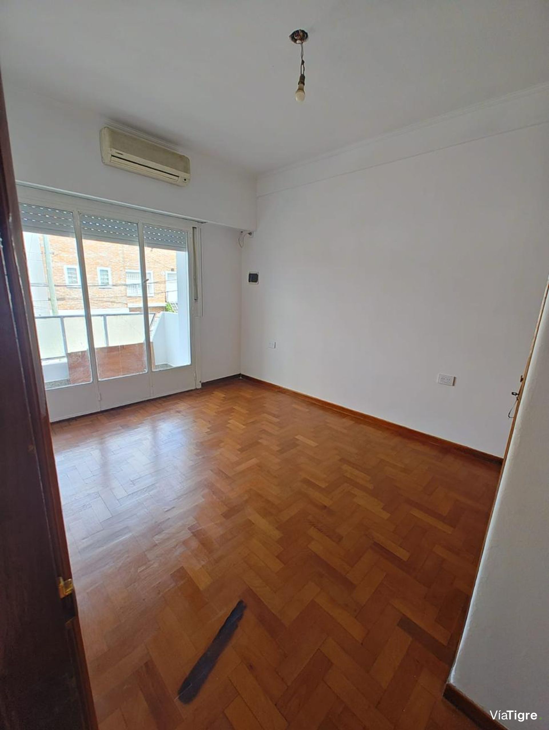Sale Ph 4 rooms Villa Adelina