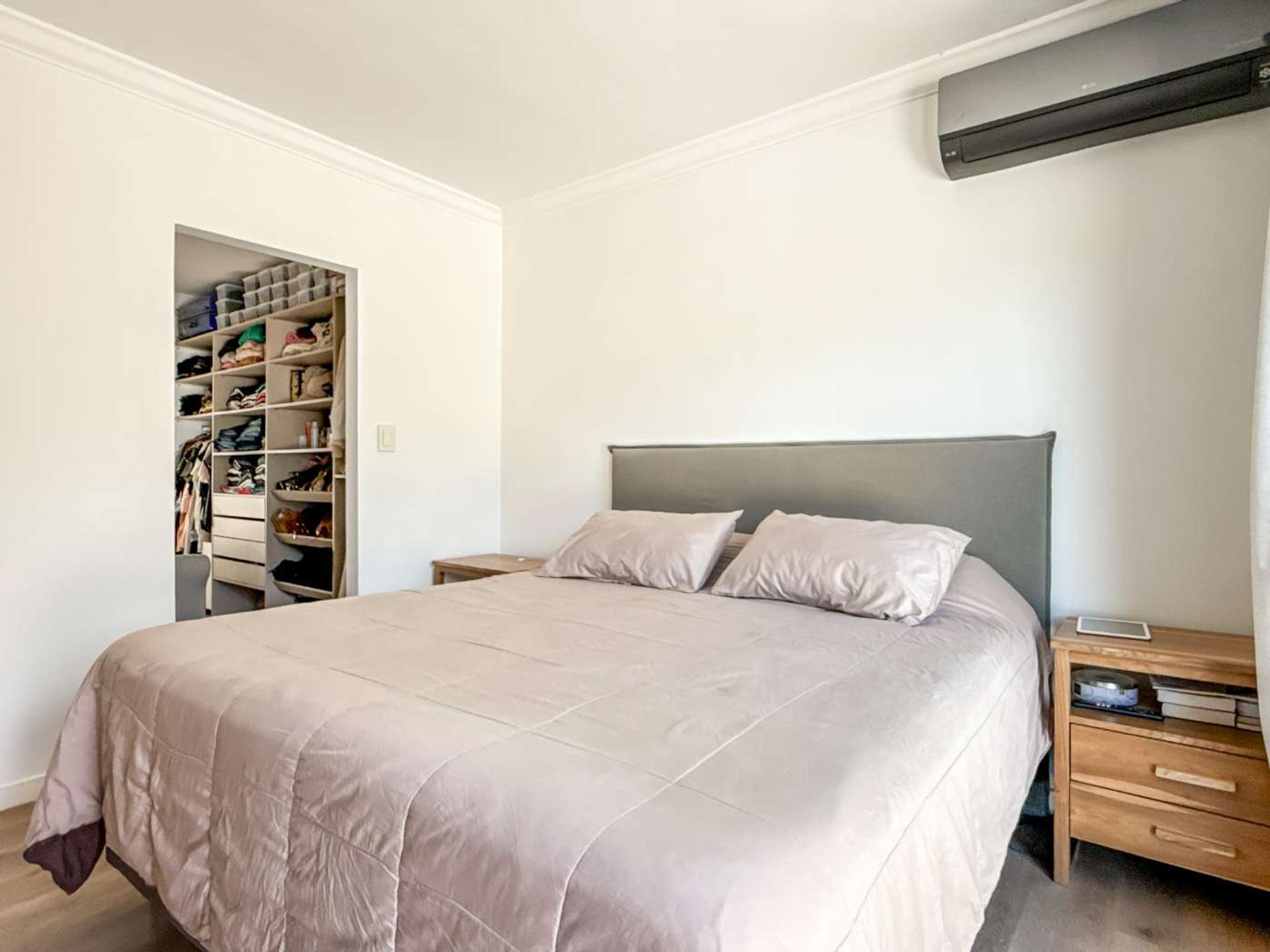 Venta casa 5 ambientes en La Comarca