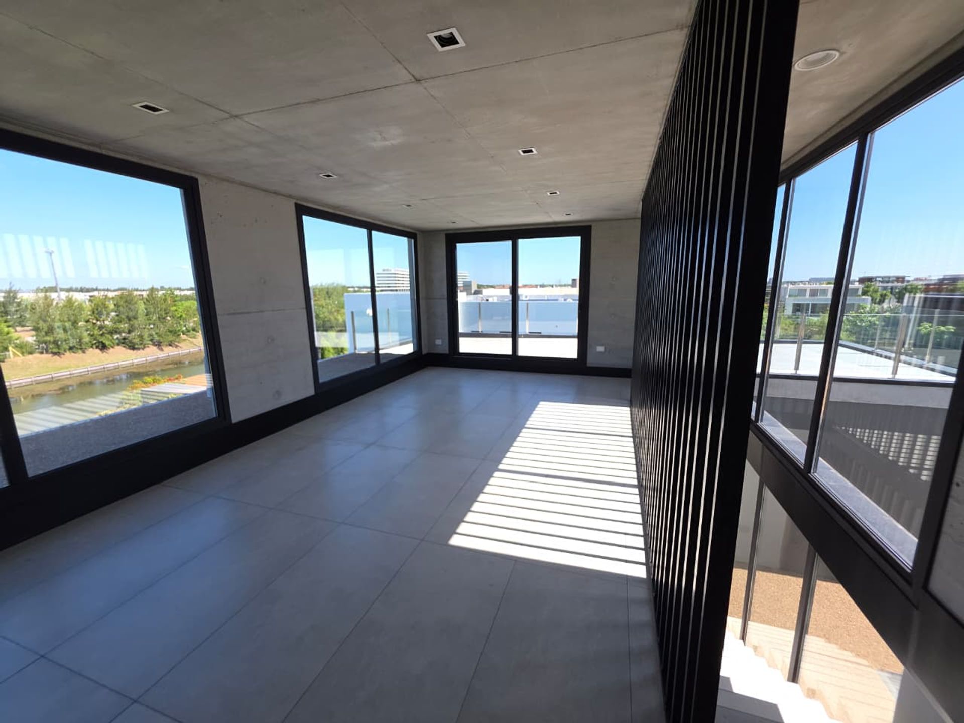 Venta Casa 7 Amb Virazon Nordelta A La Laguna