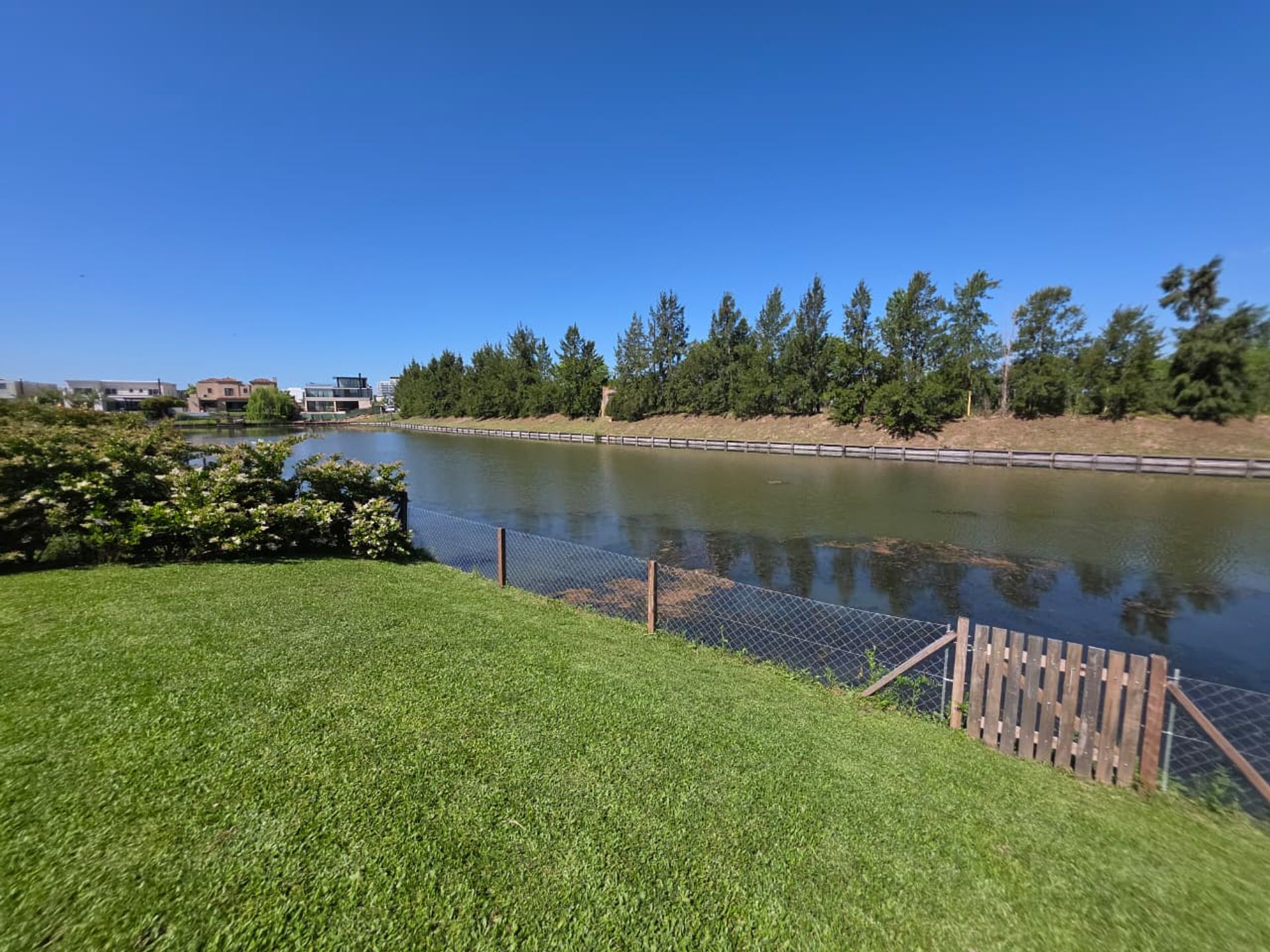 Venta Casa 7 Amb Virazon Nordelta A La Laguna