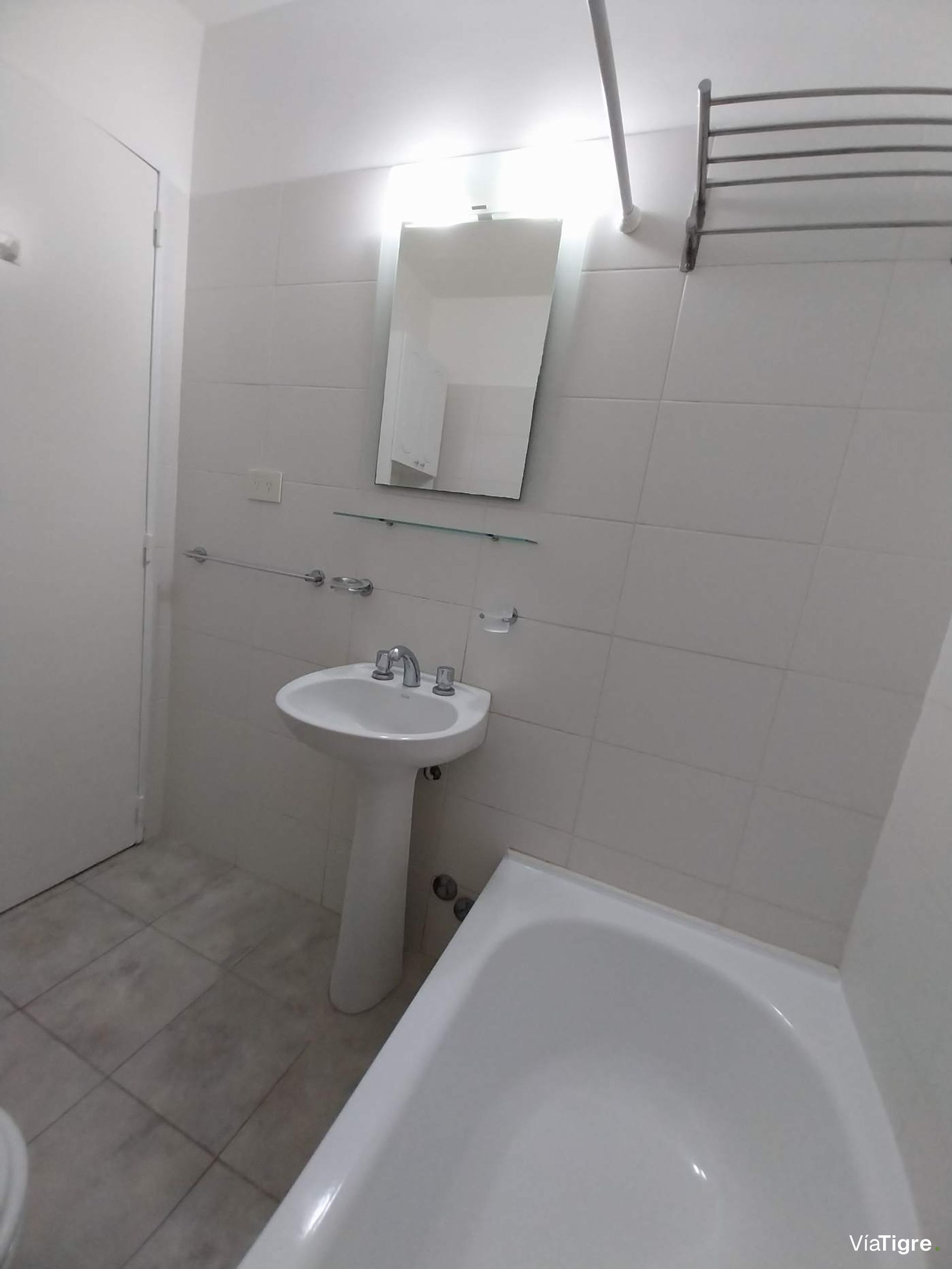 Departamento 2Ambientes En Alquiler En Martinez