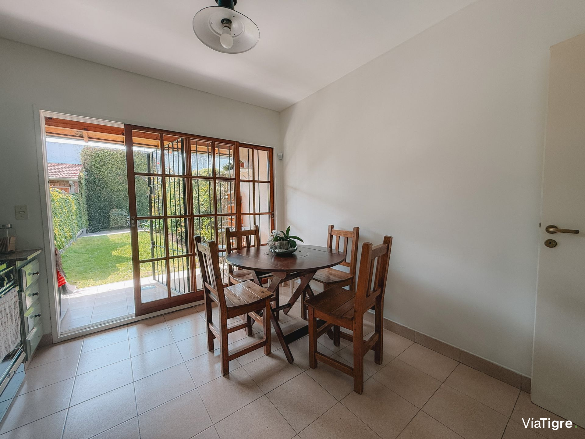 Triplex En Venta N.avellaneda 4000, Olivos