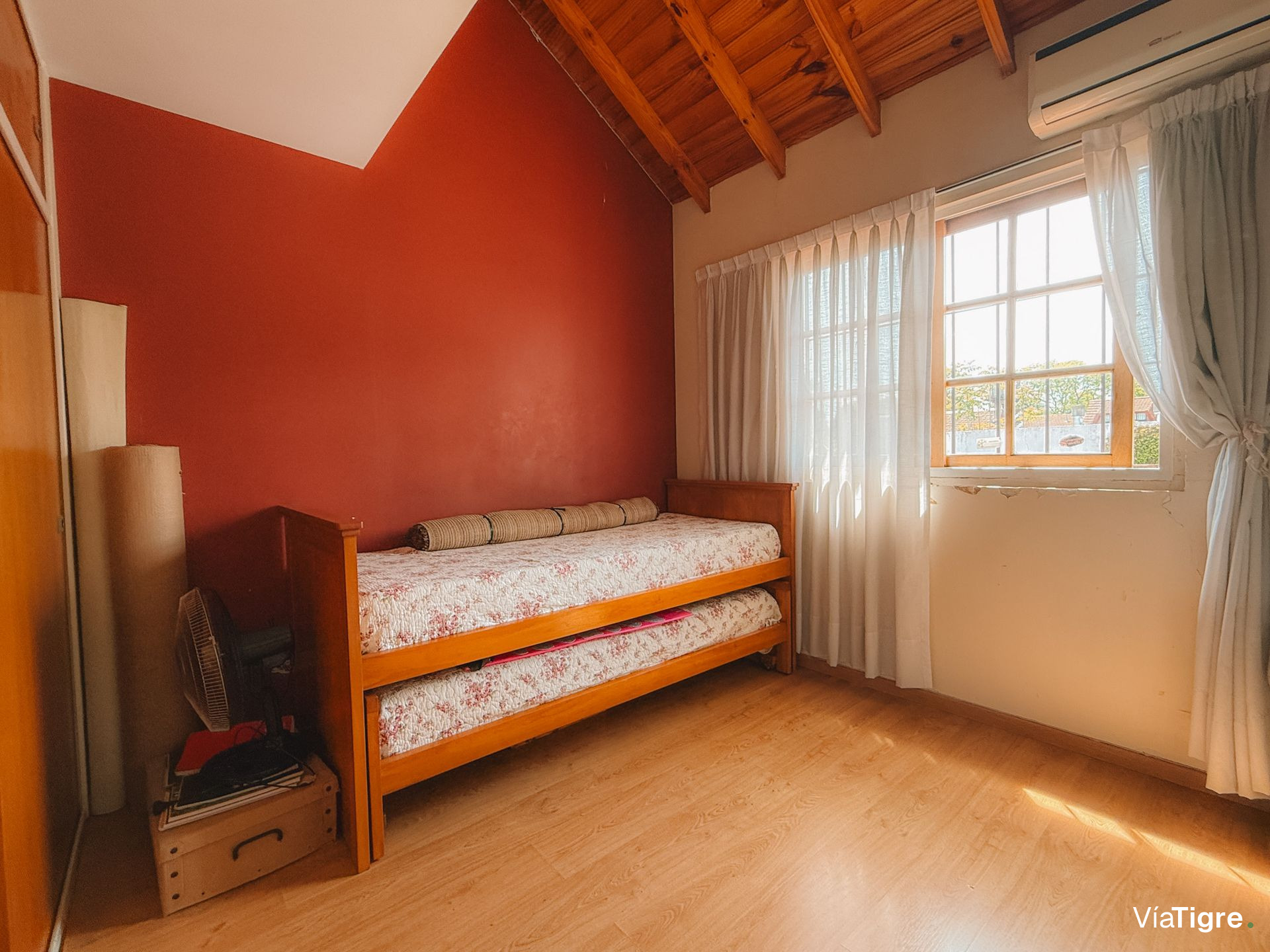 Triplex En Venta N.avellaneda 4000, Olivos