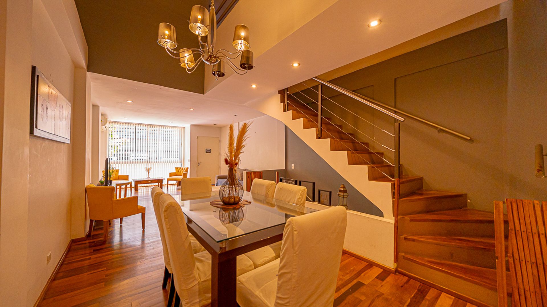 Duplex House for Sale in Olivos