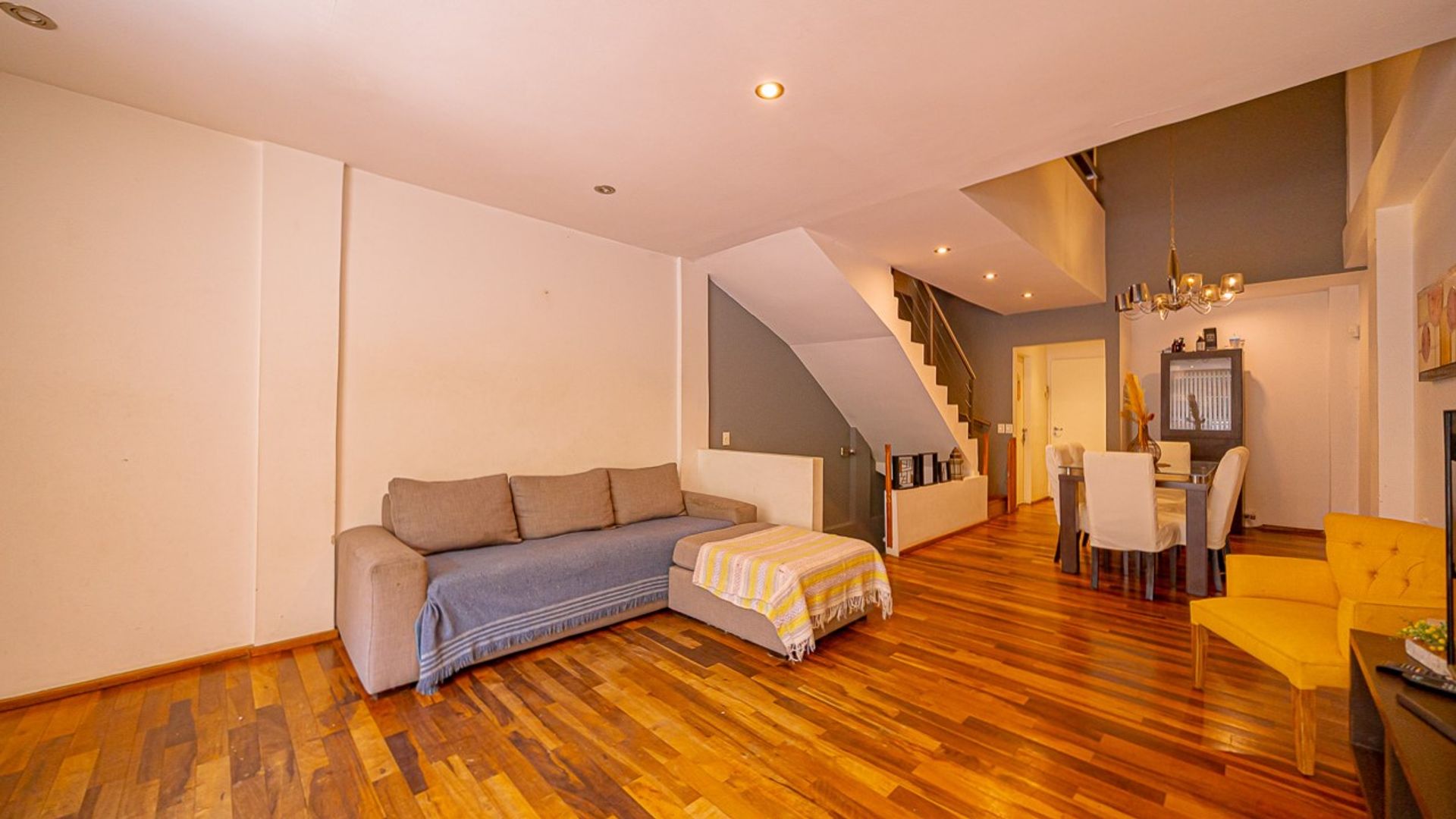 Venta Casa 5 Ambientes De Categoria En Olivos