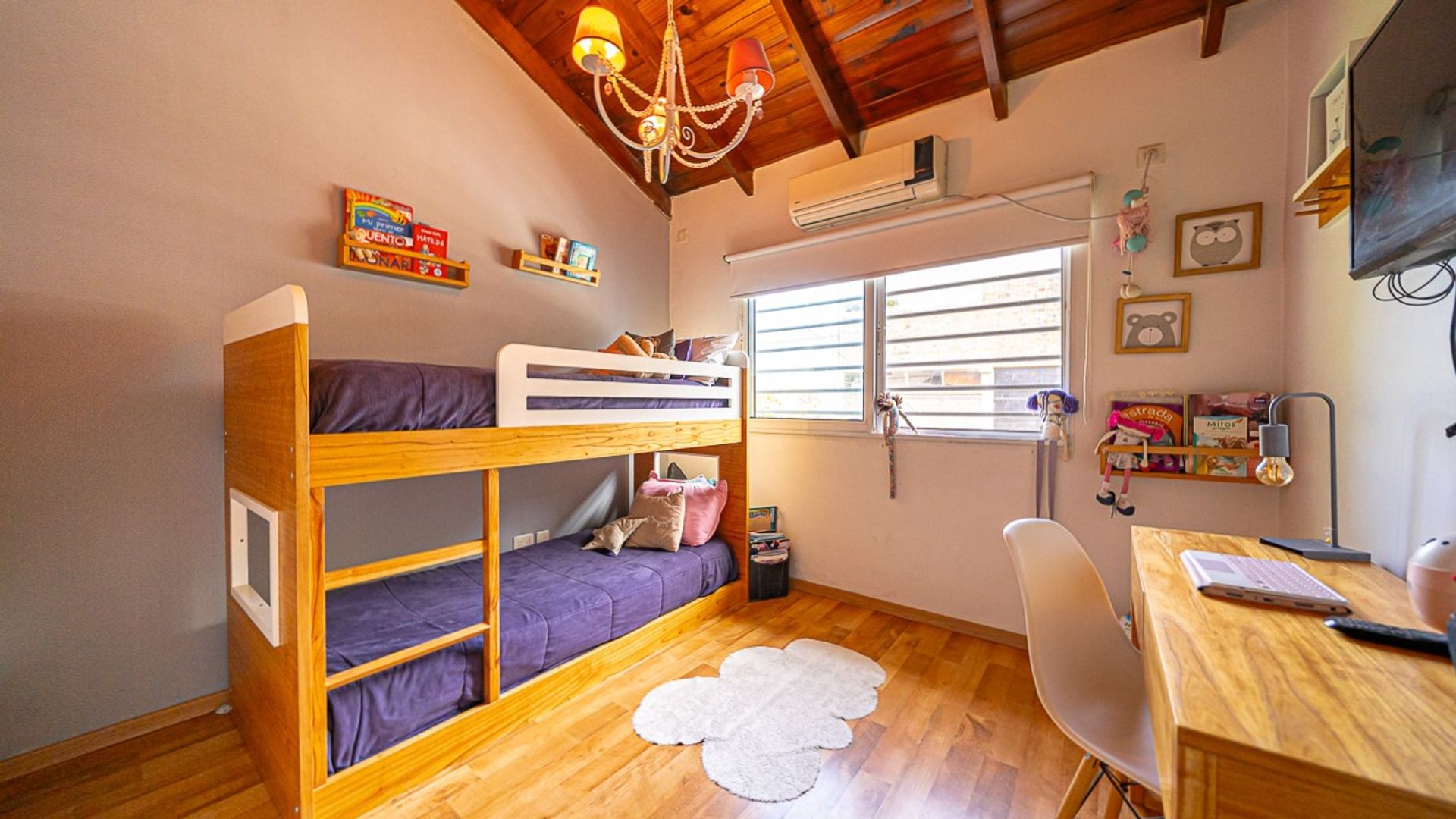 Venta Casa 5 Ambientes De Categoria En Olivos