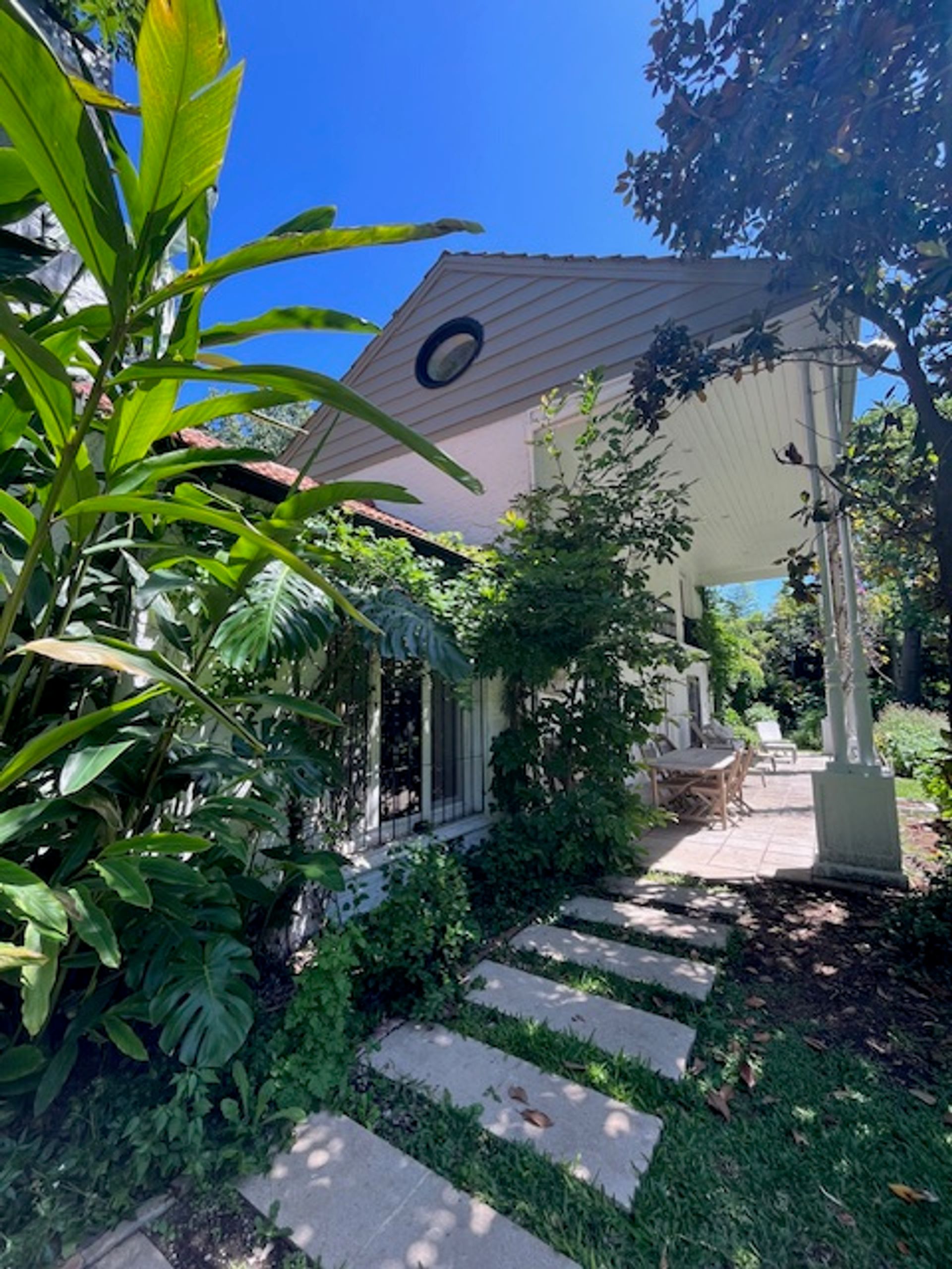 Alquiler Casa 7 Amb Las Lomas C Pileta Y Jardin