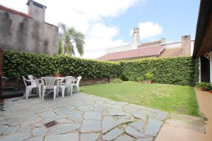 4-Room House with Garden for Sale in Olivos