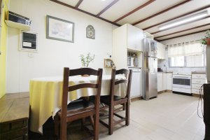 4-Room House with Garden for Sale in Olivos