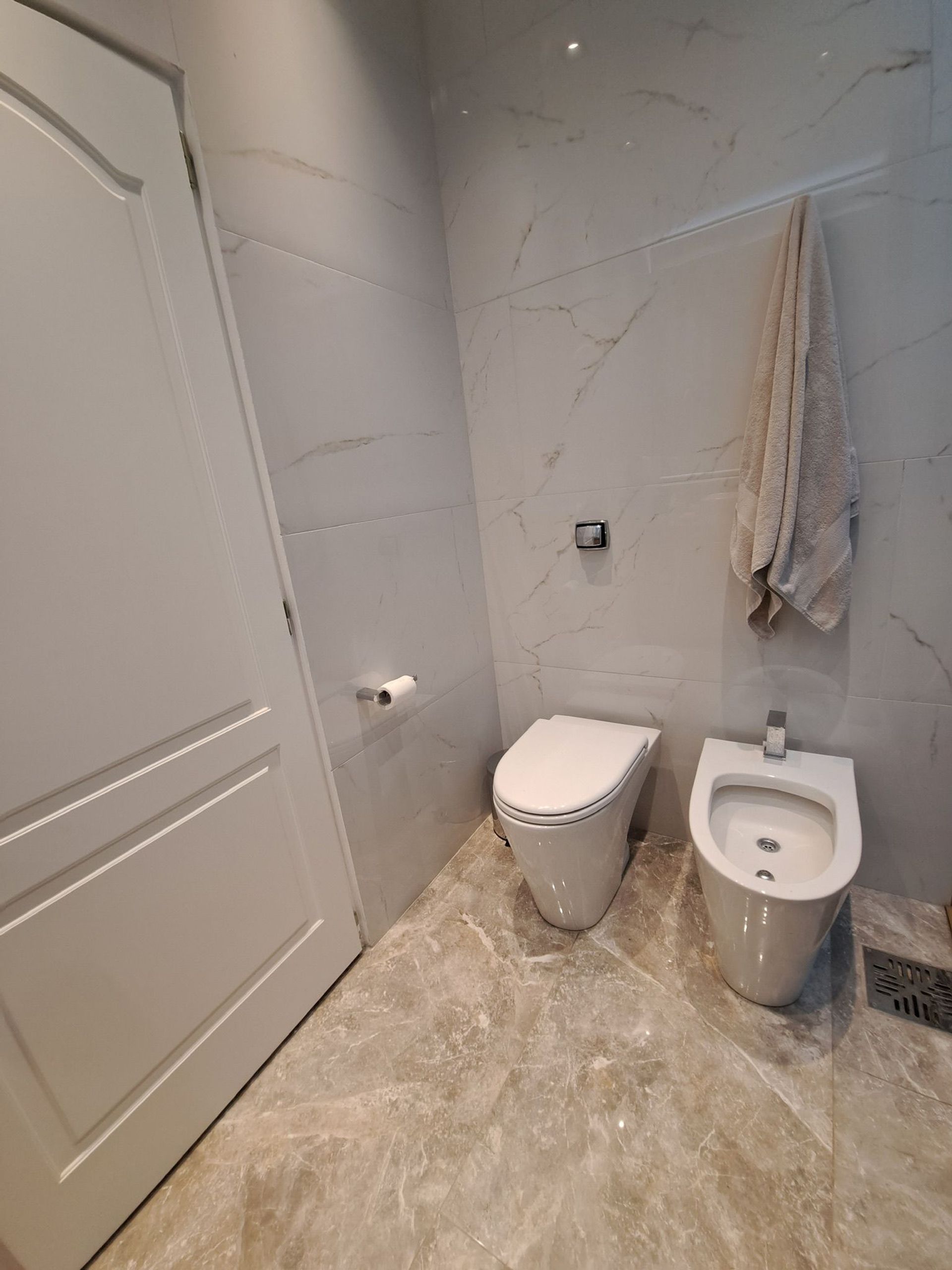 Venta Casa Multifamiliar Con Jardin Y Pileta